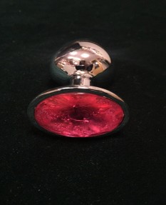 Мини-плаг из стали с кристаллом ярко-розовым с дефектом