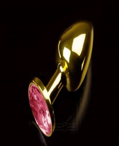 Маленькая золотистая анальная пробка с круглым кончиком и рубиновым кристаллом - 7 см